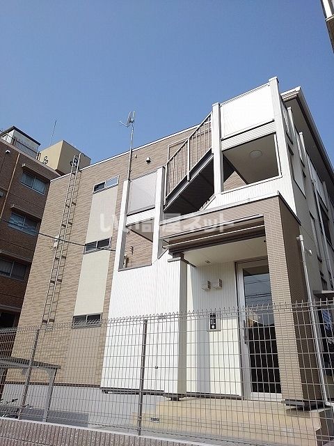 フラットワン・原の外観画像