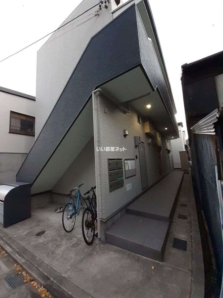 partenza 志賀本通(パルテンツァシガホの外観画像