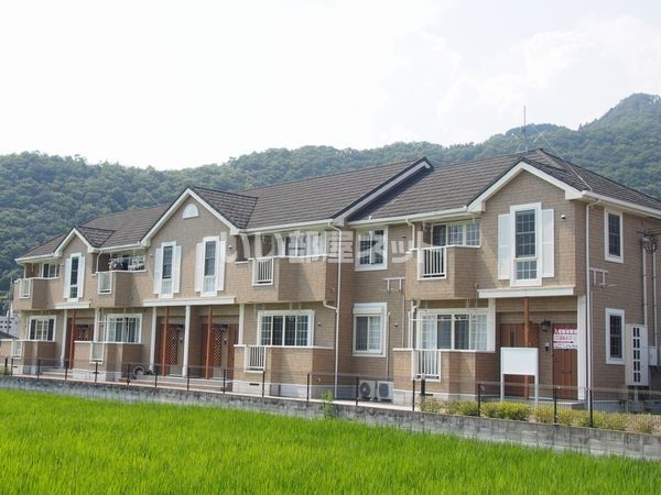 ピアヌ-ラ コ-ダの外観画像