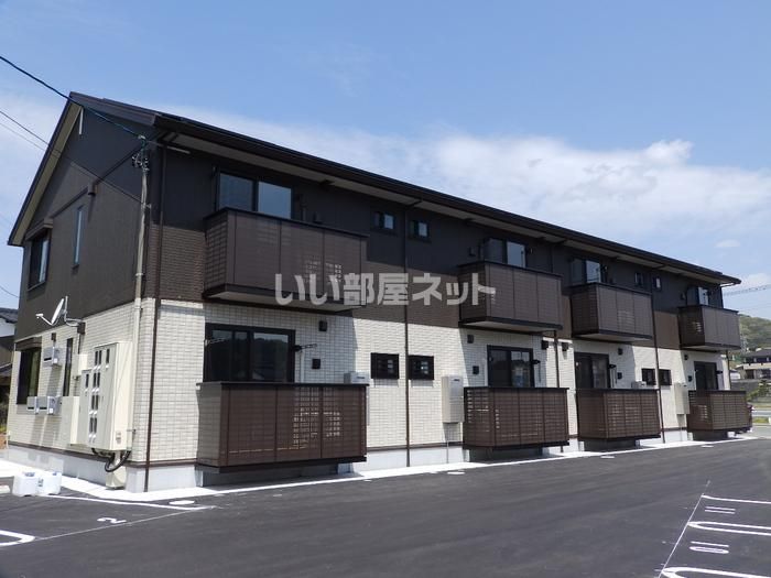 アイネヴェルト仁保津の外観画像