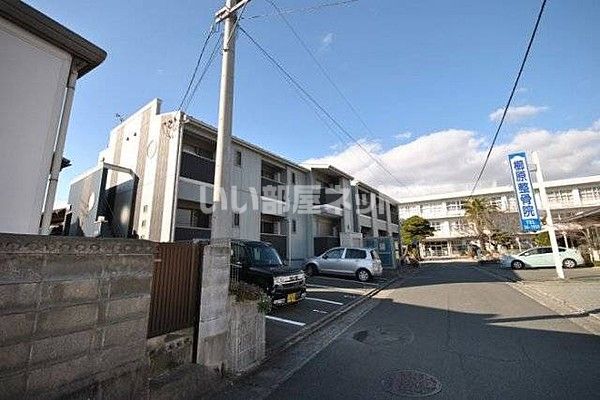 グランドアマレーⅢ番館の外観画像