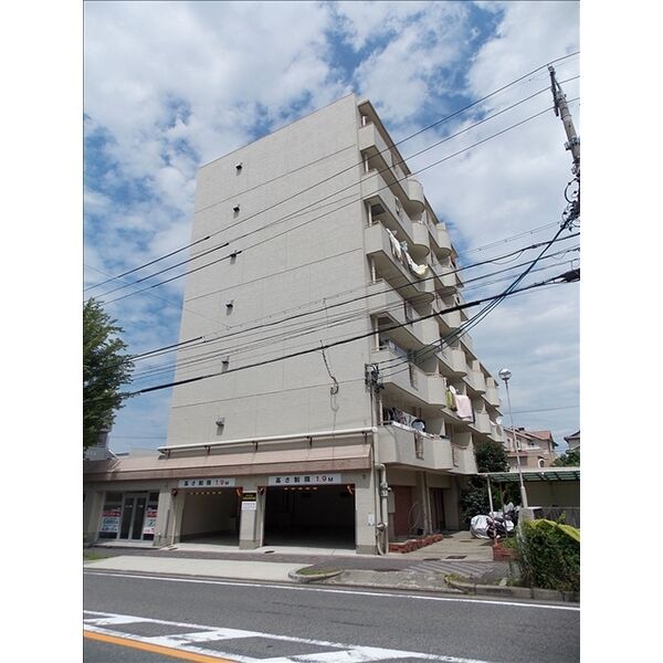 カトレーヌ東山の外観画像