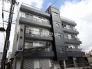 安達マンションの外観画像
