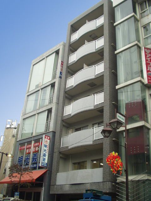 アート ホーム 村上の外観画像