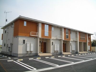 ジュネス・クィーンの外観画像