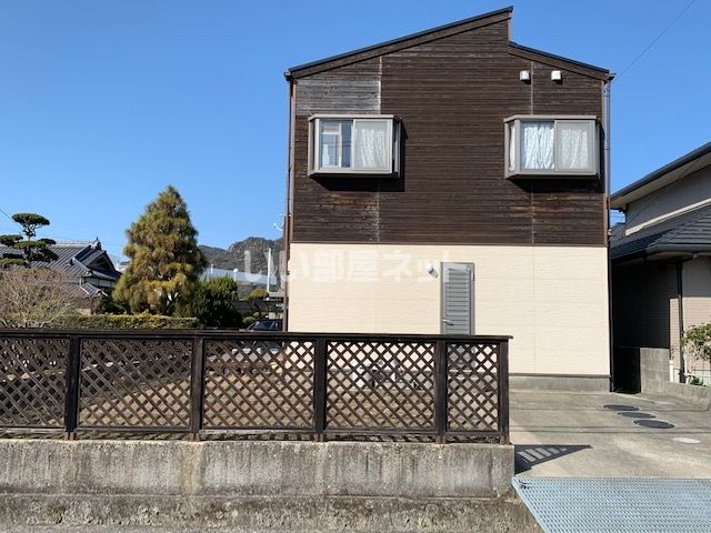 高井貸家の外観画像