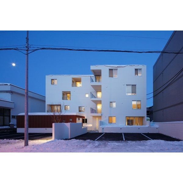 エミアスの外観画像