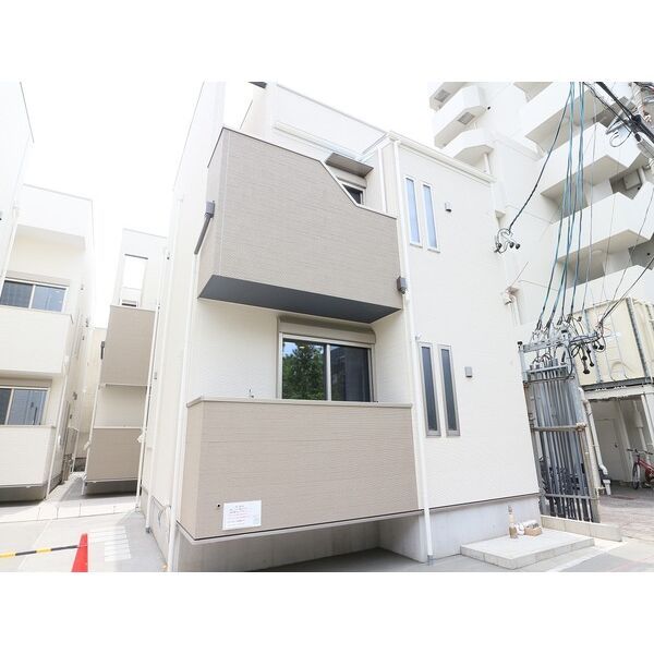 Grandtic Solistの外観画像