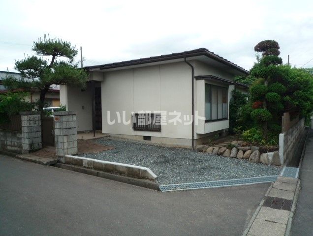 村崎野21地割貸家の外観画像