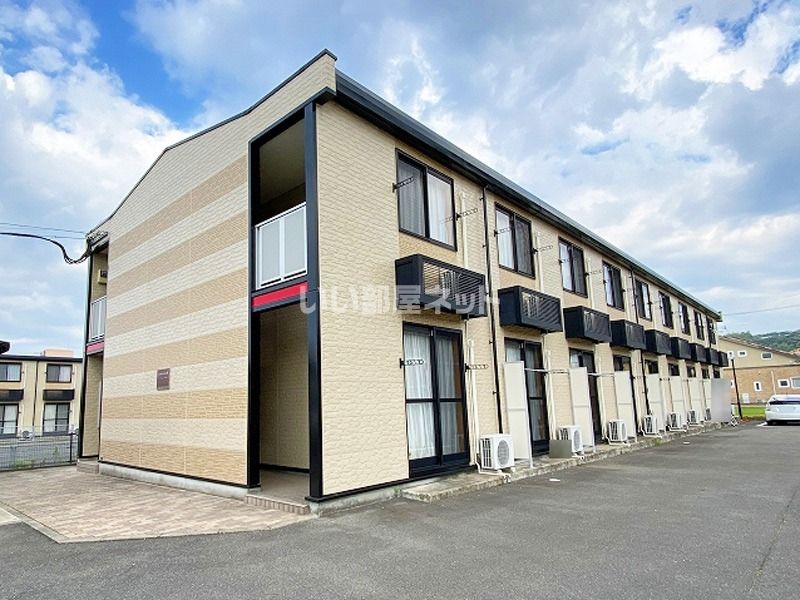 レオパレスローズマリーⅡの外観画像