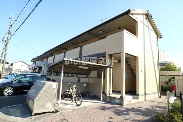 グレースランド・アイの外観画像