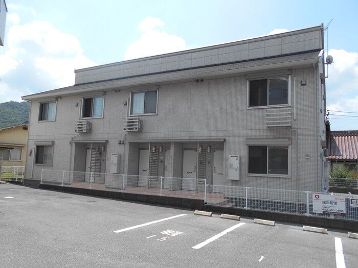 フェミナ渡辺IIの外観画像