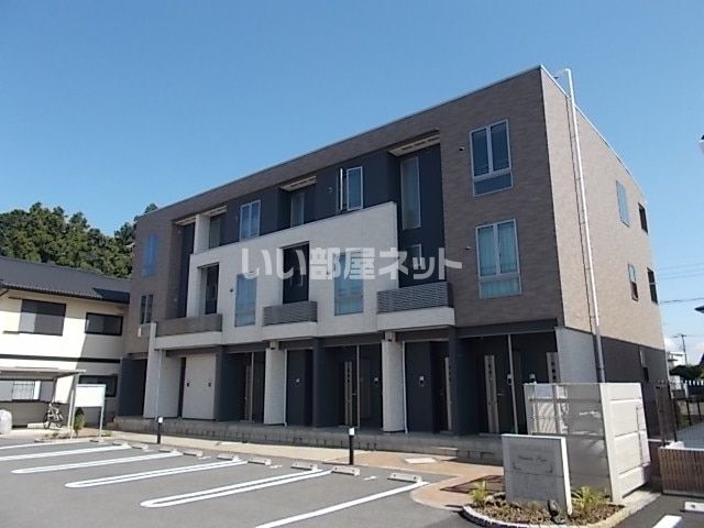ヤハタフジの外観画像