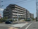メゾン駿河台 西館の外観画像