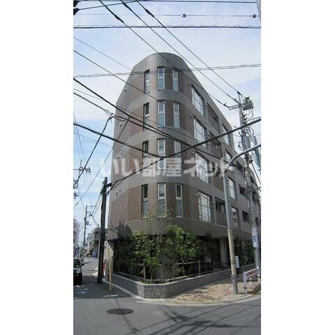 アジュールの外観画像