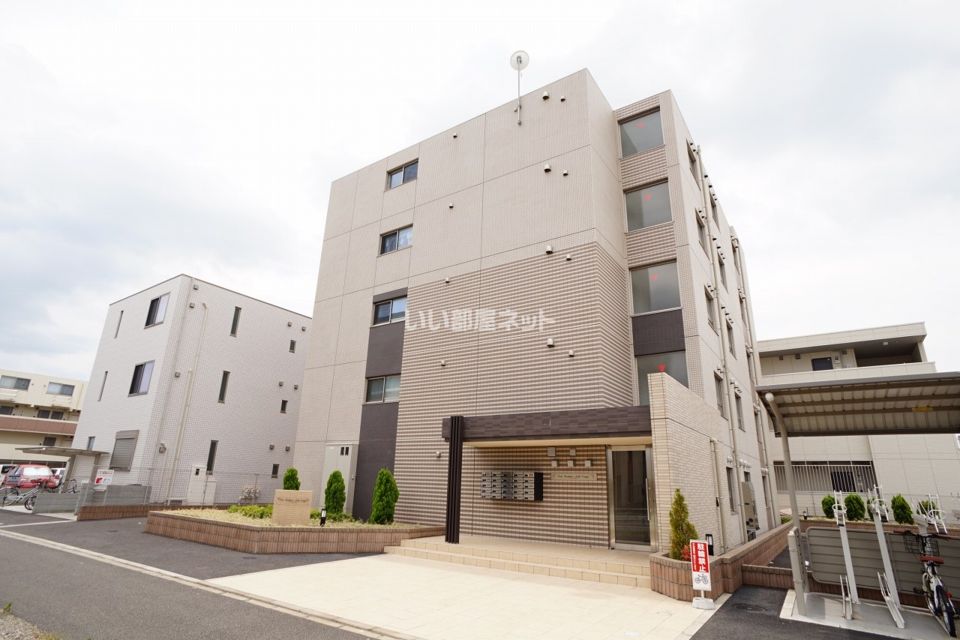 トロワボヌール西大宮の外観画像