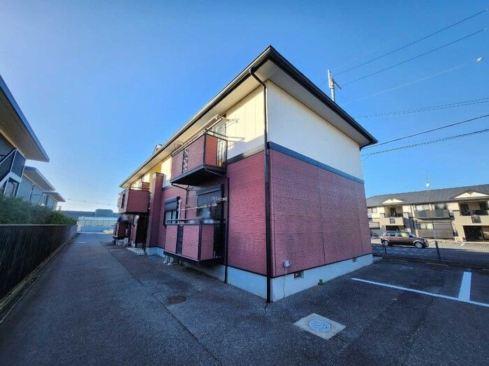 ルミエール二階堂の外観画像