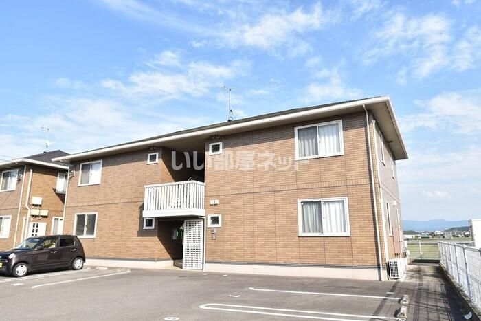 セジュール三条 B棟の外観画像