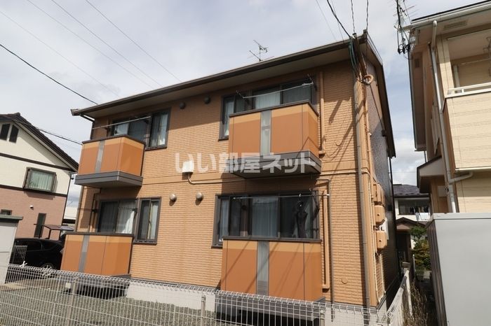 ロイヤルシャンティIIの外観画像