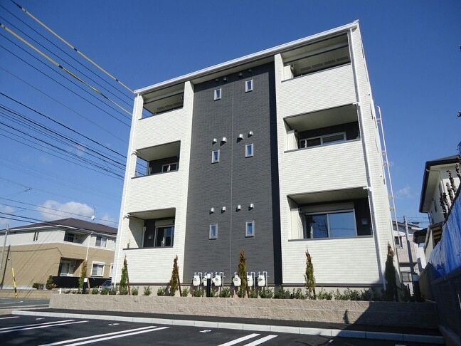 EIGHT・AVENUEの外観画像