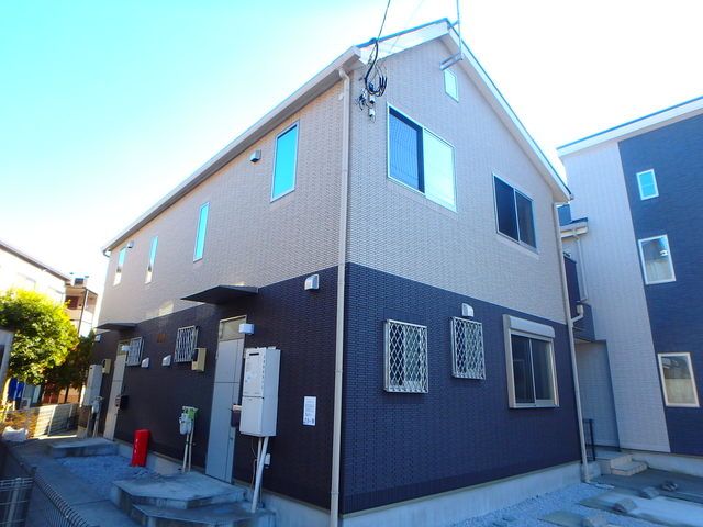 ラミアカーサ日野の外観画像
