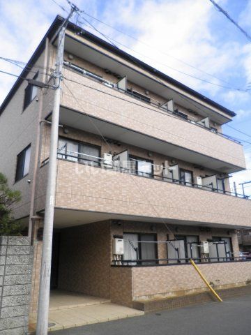 サン・タスクの外観画像