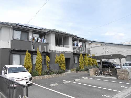 アストの外観画像