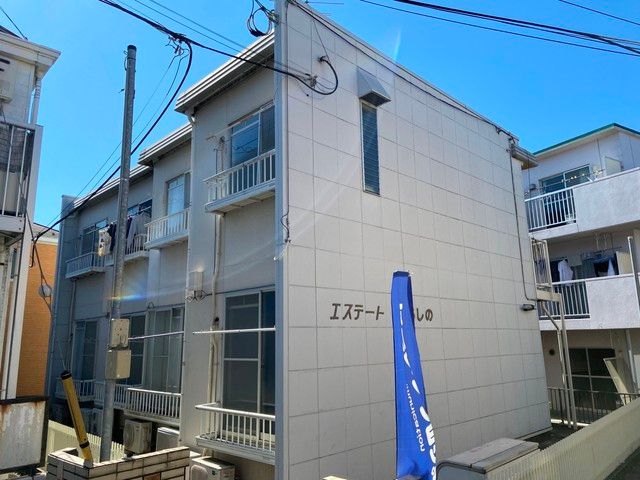 エステートならしのの外観画像