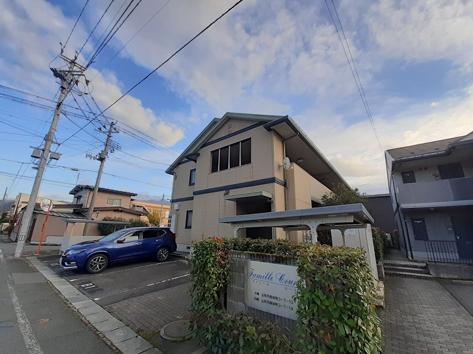 ファミールコートBの外観画像