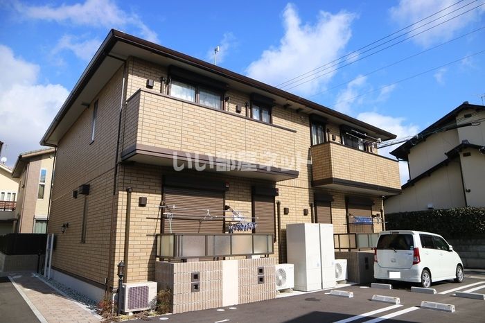 シャトン B棟の外観画像
