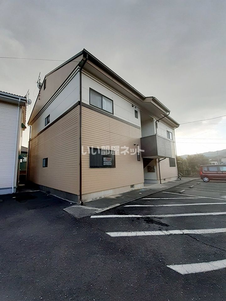 パルティーレBの外観画像