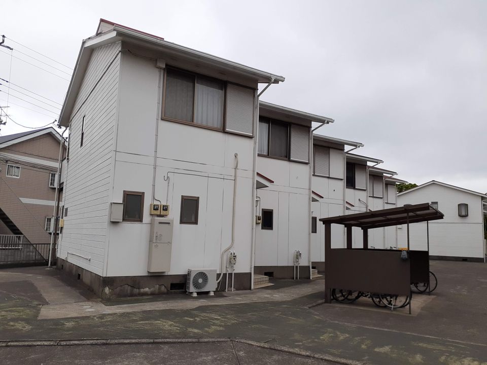 スカイハイツ池田 Gの外観画像