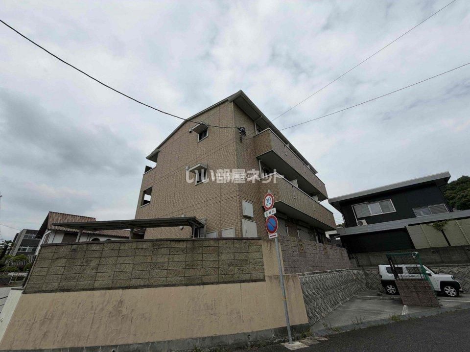 グローリア若葉台の外観画像