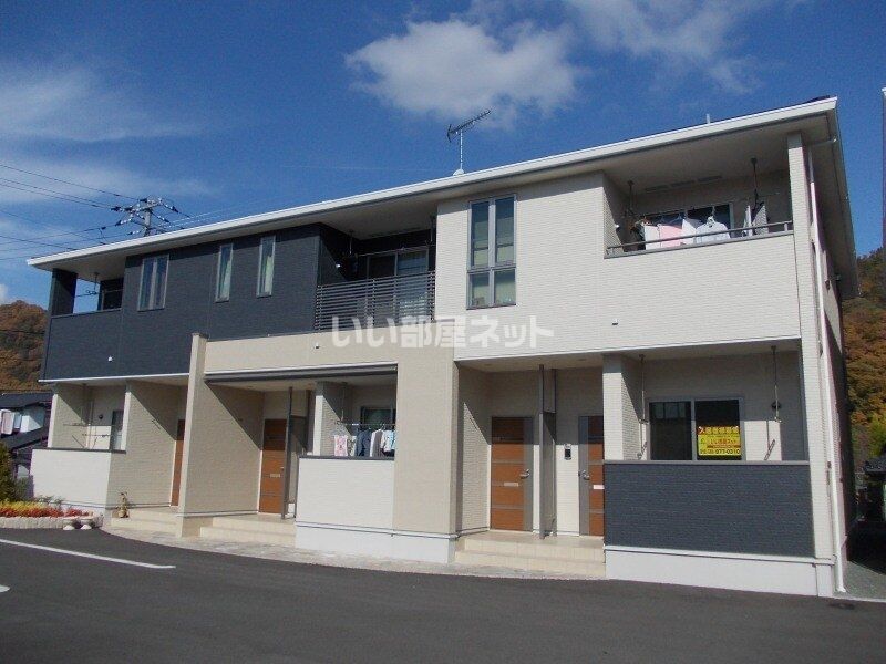 グラースメゾンBの外観画像