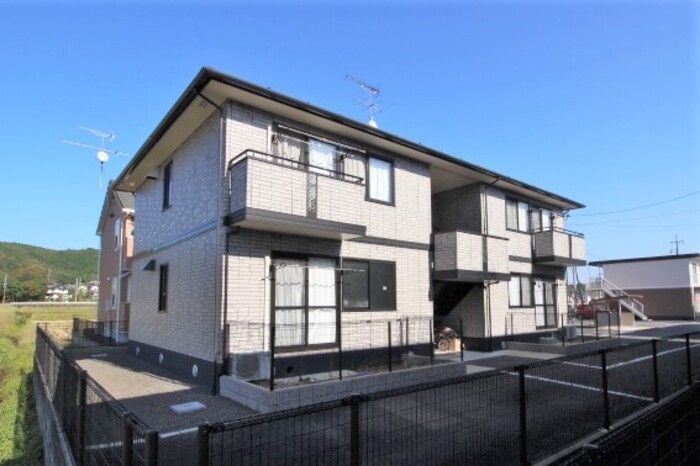 サンライズ勝間田Ⅱ A棟の外観画像