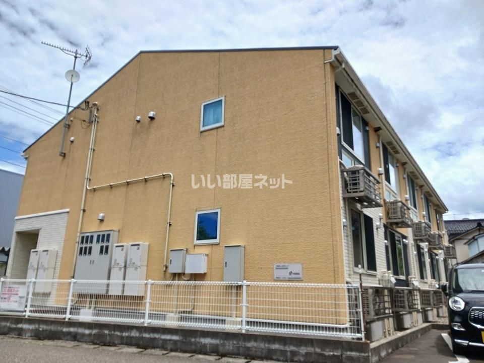 ラフレシールの外観画像