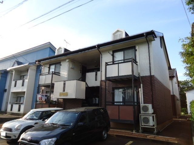 ロイヤルヒルズBの外観画像