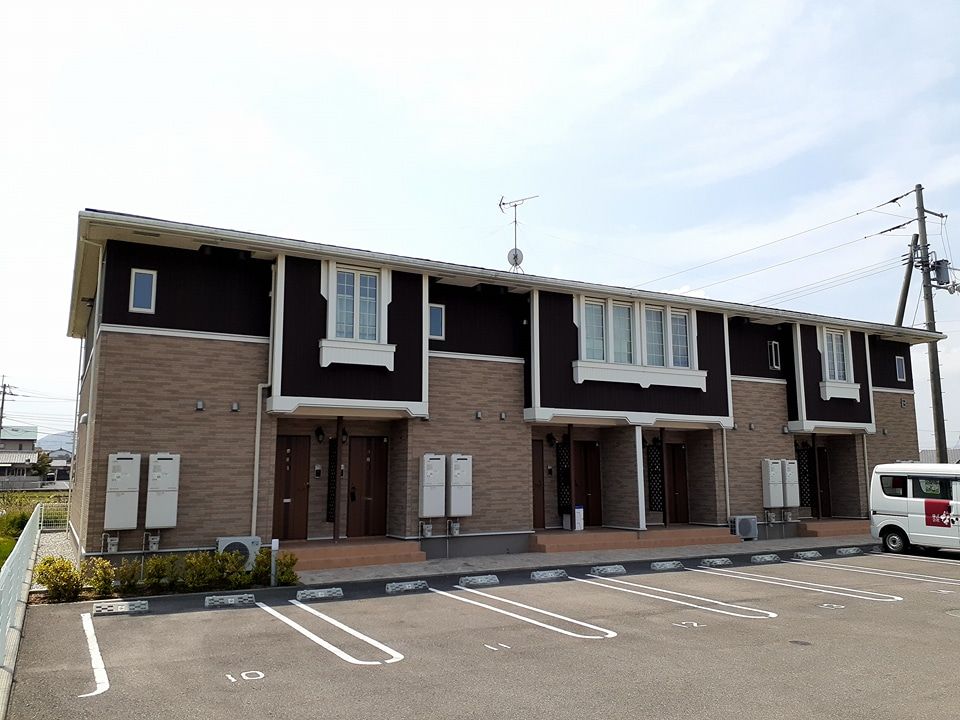 レイノ エリーサBの外観画像
