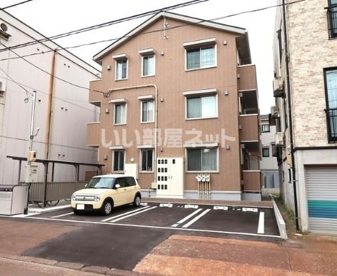 セブン アウルズ IIIの外観画像