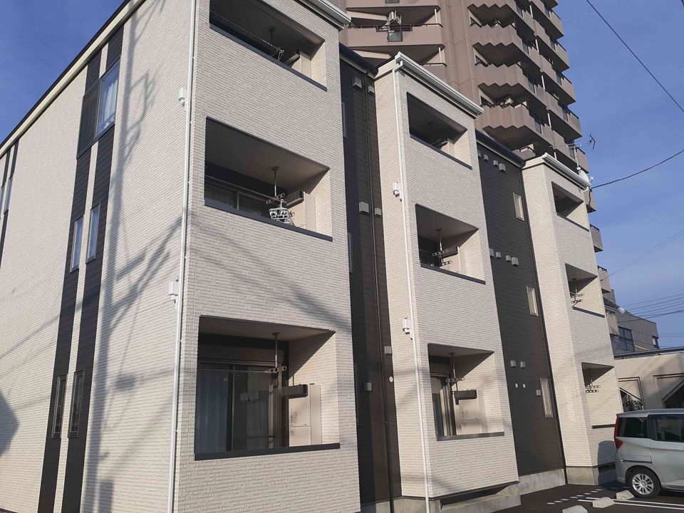 CharmeM(シャルムエム)の外観画像