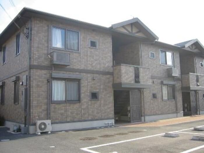 ヴェルジェ Ⅱ棟の外観画像