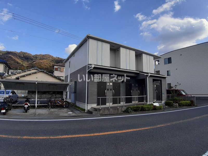 フレーリーコートの外観画像