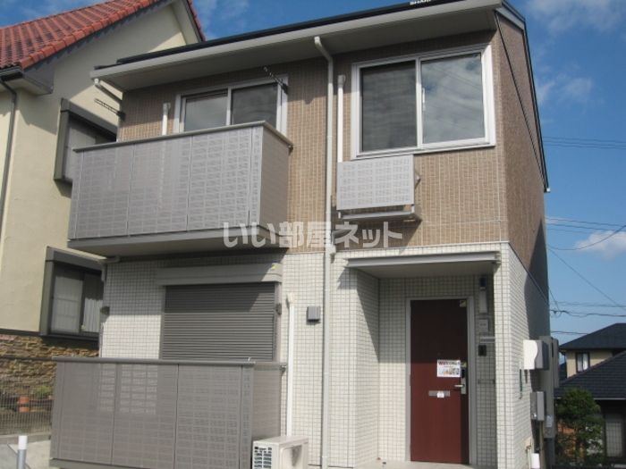 グランドソレイユII B棟の外観画像