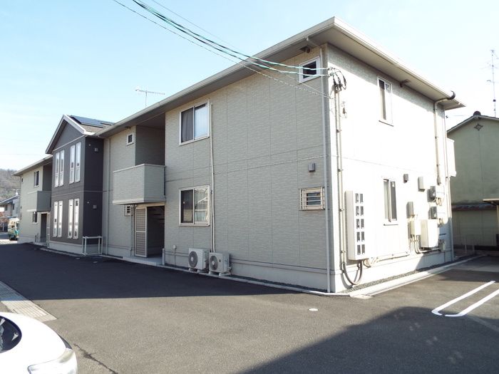 ボヌール千田 A棟の外観画像