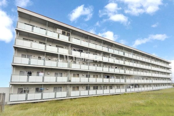 ビレッジハウス玉穂2号棟の外観画像