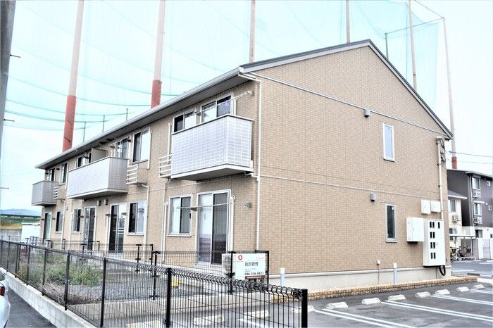 ベイ ブランシェ A棟の外観画像