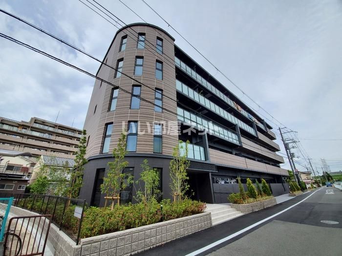 Serenity JINの外観画像