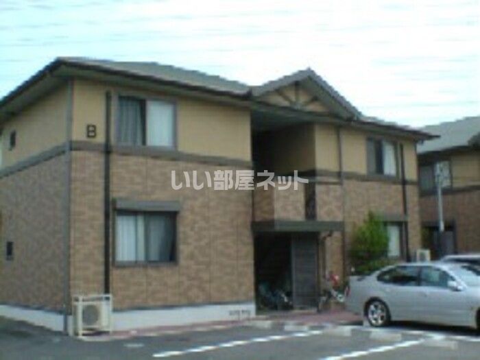 ファミール田井城 B棟の外観画像