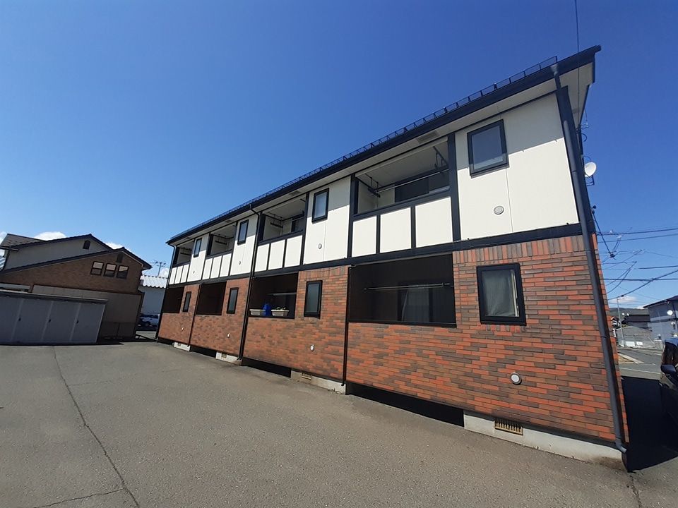 ウィングスⅠ棟の外観画像