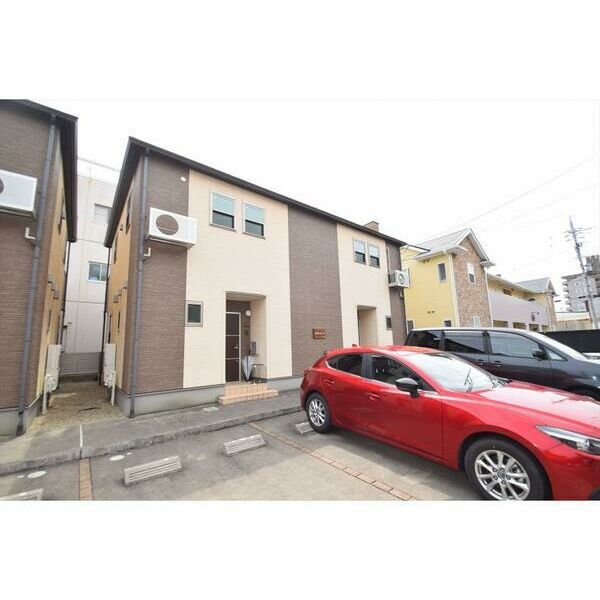 ファミーユAの外観画像